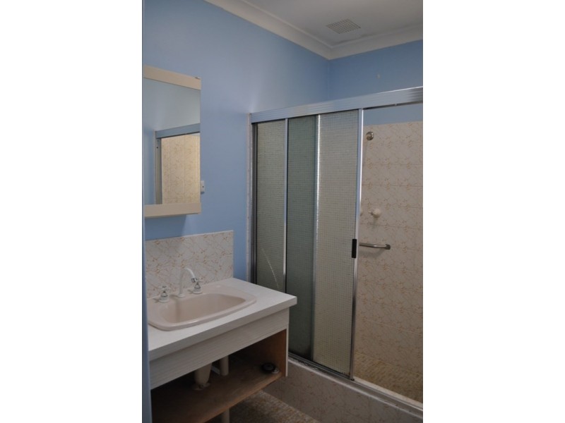 22 Teak Way, Maddington WA 6109