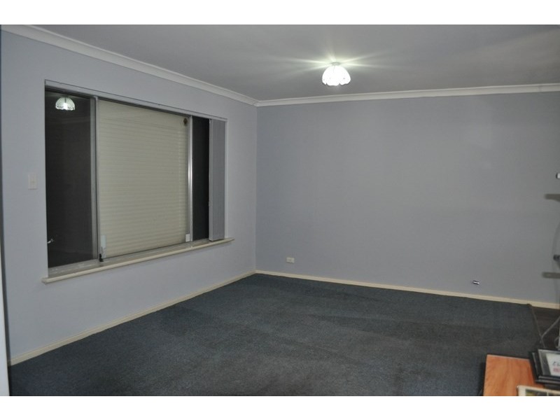 22 Teak Way, Maddington WA 6109