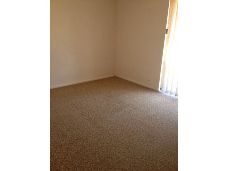 21 Tewson Road, Kelmscott WA 6111