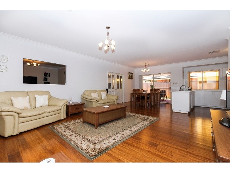 57 Walkingdale Promenade, Southern River WA 6110