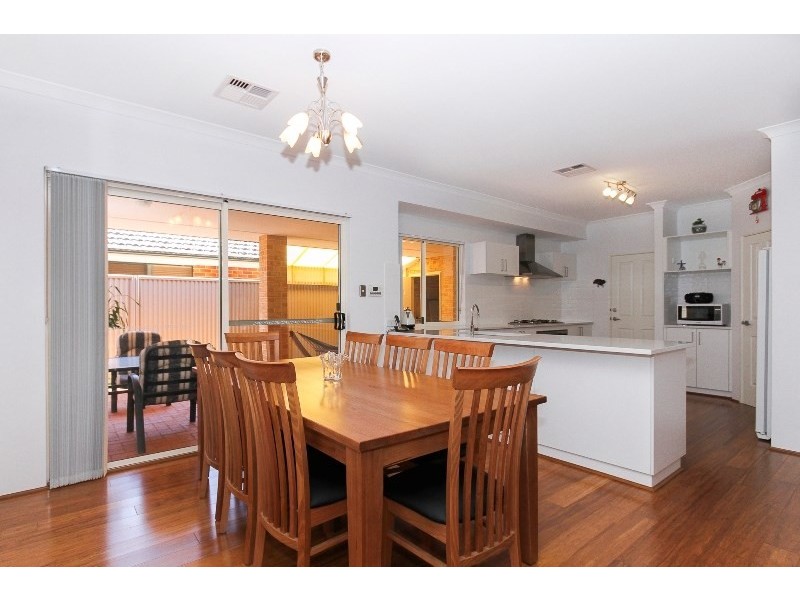 57 Walkingdale Promenade, Southern River WA 6110