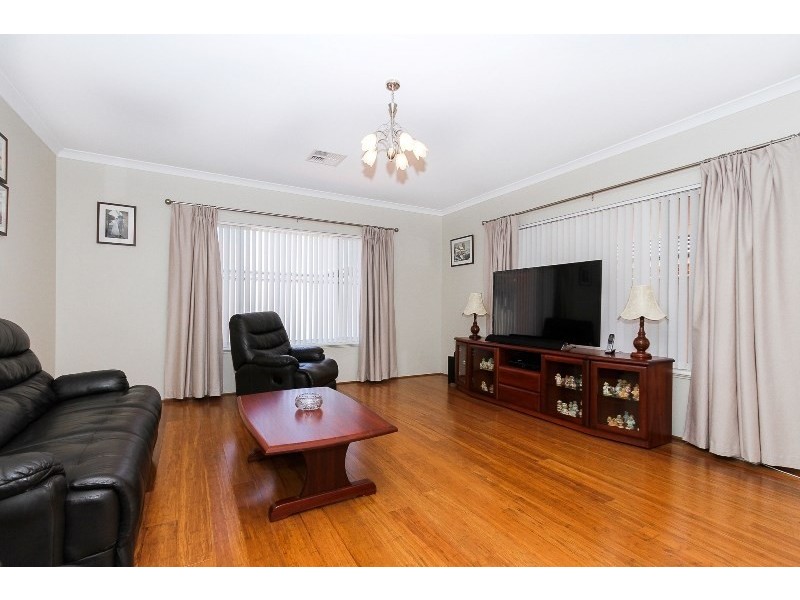 57 Walkingdale Promenade, Southern River WA 6110