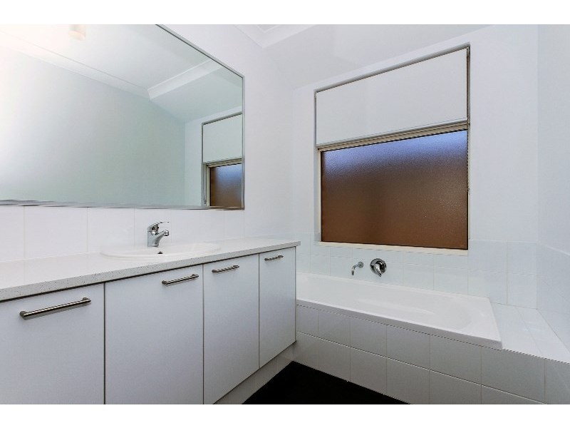 57 Walkingdale Promenade, Southern River WA 6110