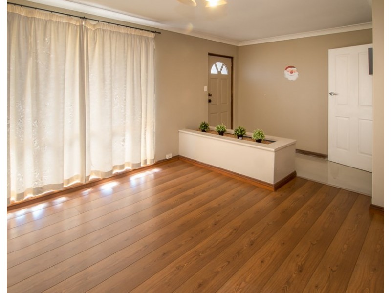 14 Tawny Way, Thornlie WA 6108