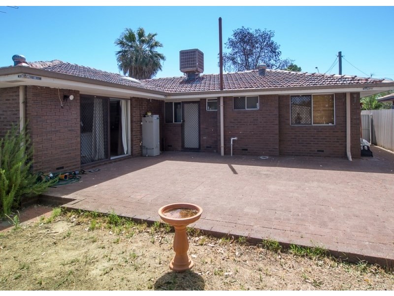 14 Tawny Way, Thornlie WA 6108