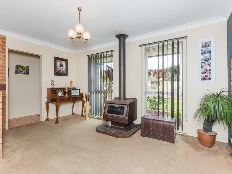 1 Apley Street, Maddington WA 6109