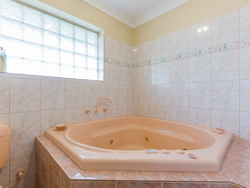 1 Apley Street, Maddington WA 6109