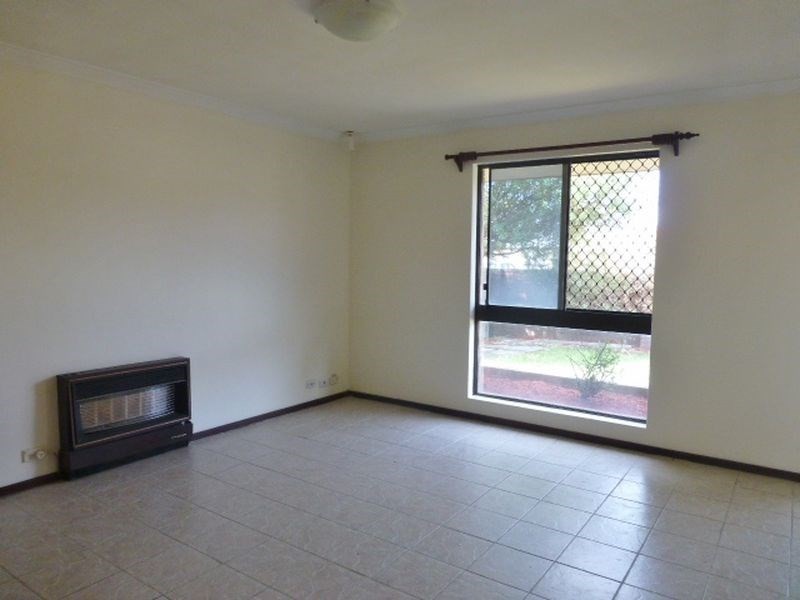 21 Hinkler Street, Kenwick WA 6107