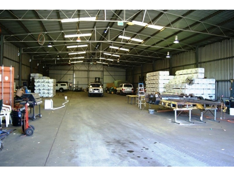 1752 ALBANY Highway, Kenwick WA 6107