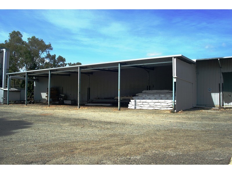 1752 ALBANY Highway, Kenwick WA 6107