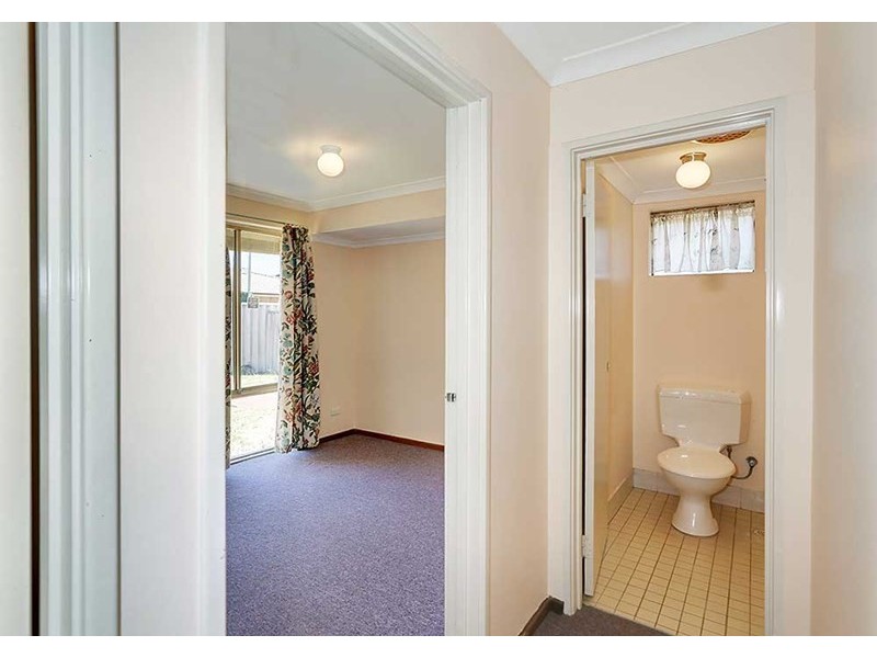 2/8 Kelly Place, Beckenham WA 6107