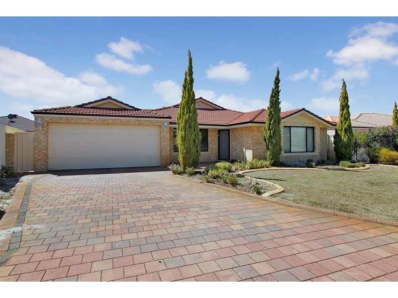 9 Thurloe Way, Canning Vale WA 6155