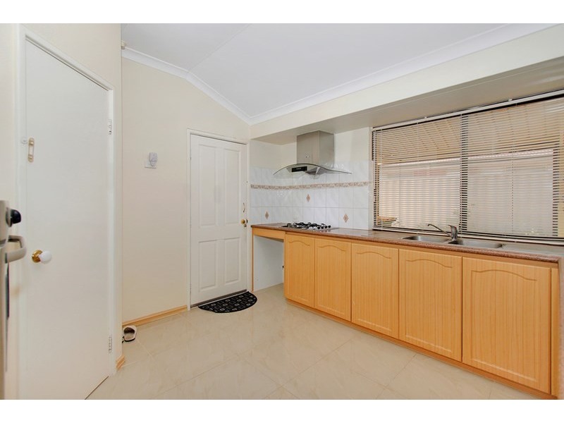 9 Thurloe Way, Canning Vale WA 6155