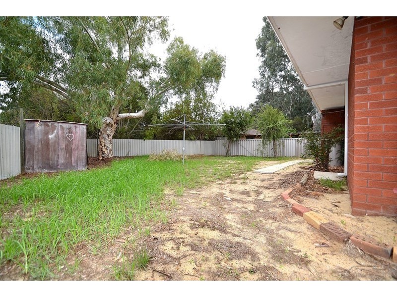 23 Redross Court, Armadale WA 6112