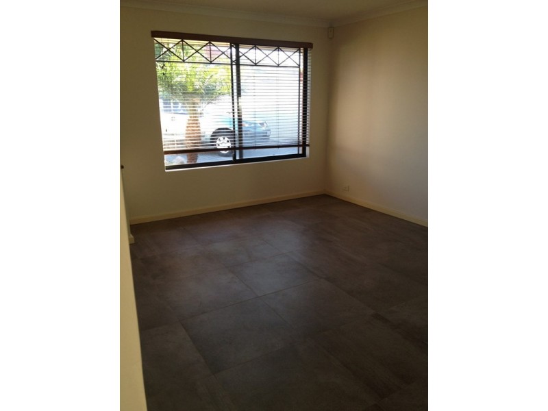 19 Needlewood Rise, Kenwick WA 6107