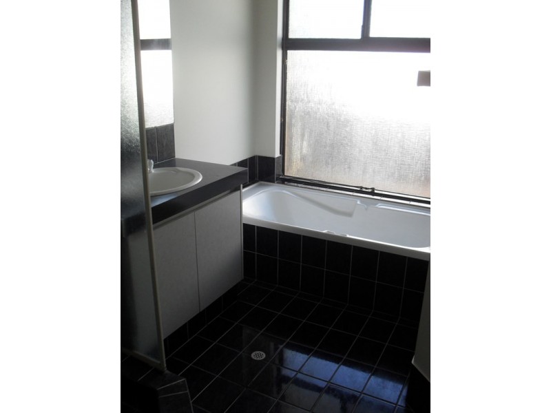 19 Needlewood Rise, Kenwick WA 6107