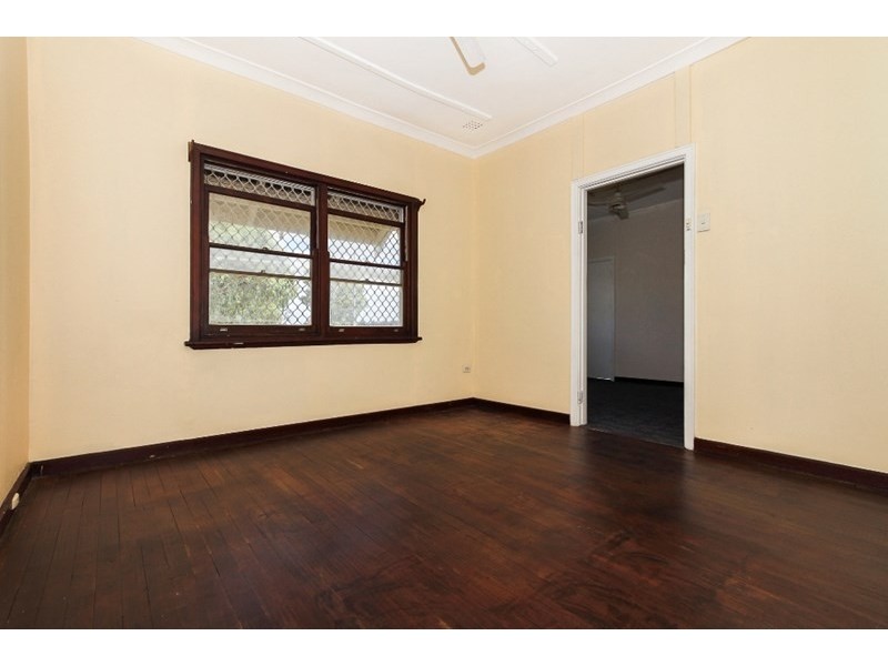 60 Alcock Street, Maddington WA 6109