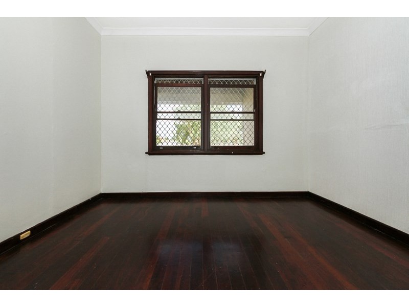 60 Alcock Street, Maddington WA 6109