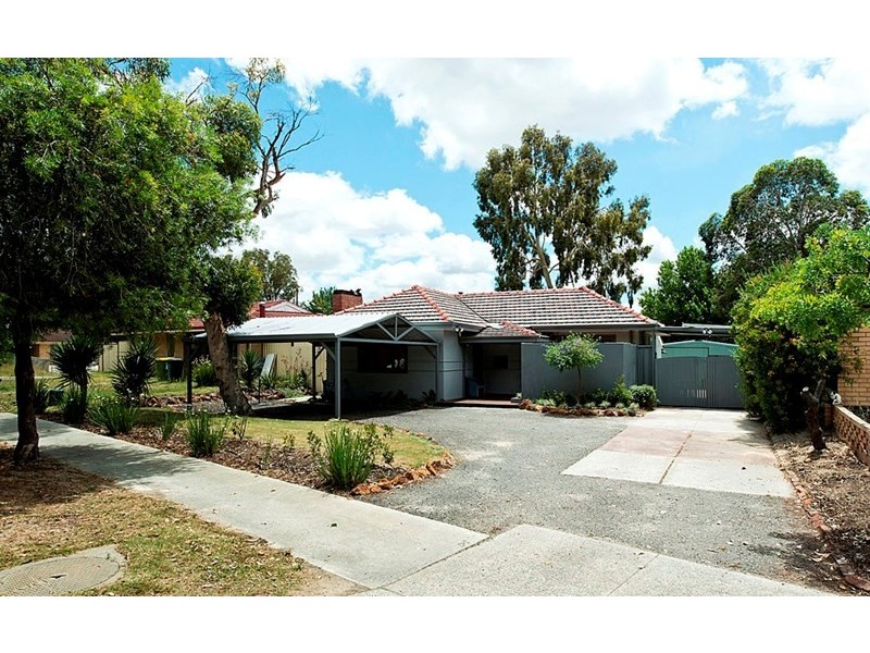 64 The Crescent, Maddington WA 6109