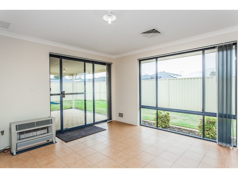 17 Bristle Avenue, Southern River WA 6110