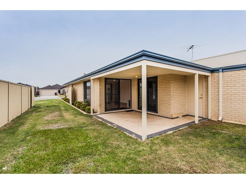 17 Bristle Avenue, Southern River WA 6110