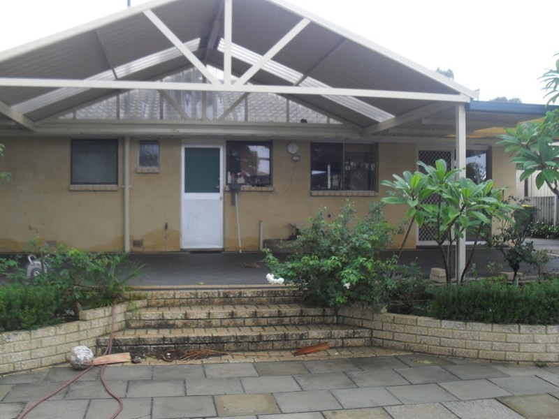 7 Bardfield Way, Gosnells WA 6110