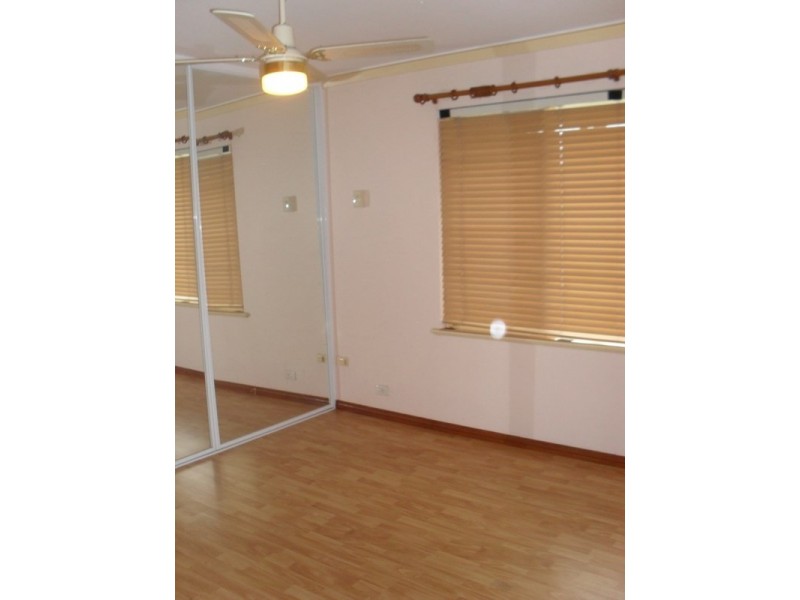 7 Bardfield Way, Gosnells WA 6110