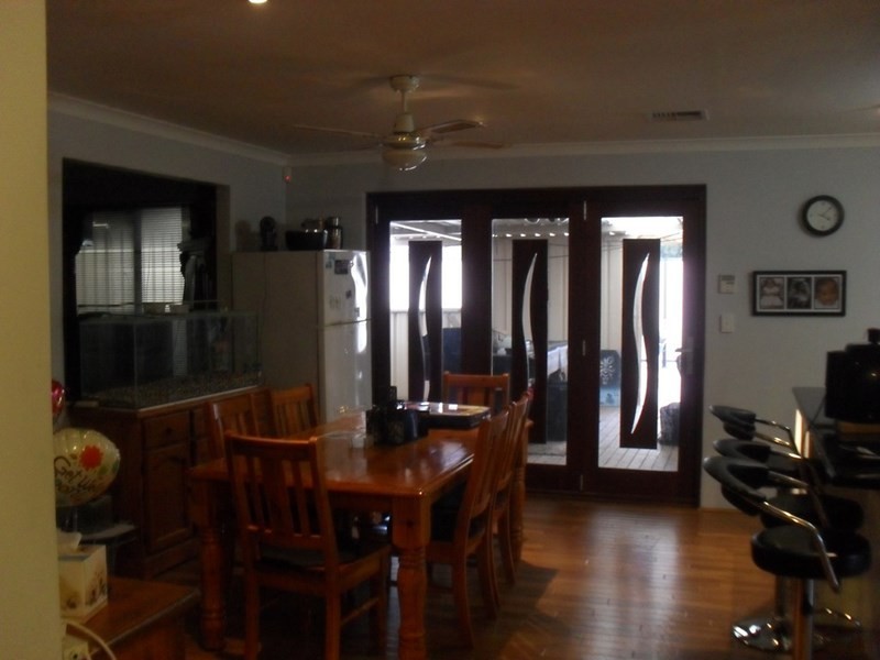 1 Madeline Close, Huntingdale WA 6110