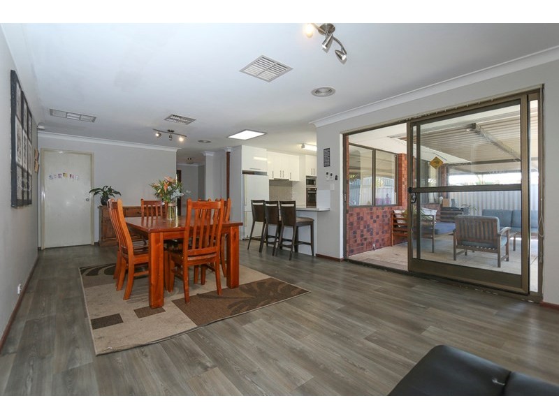 29 Oakover Way, Gosnells WA 6110