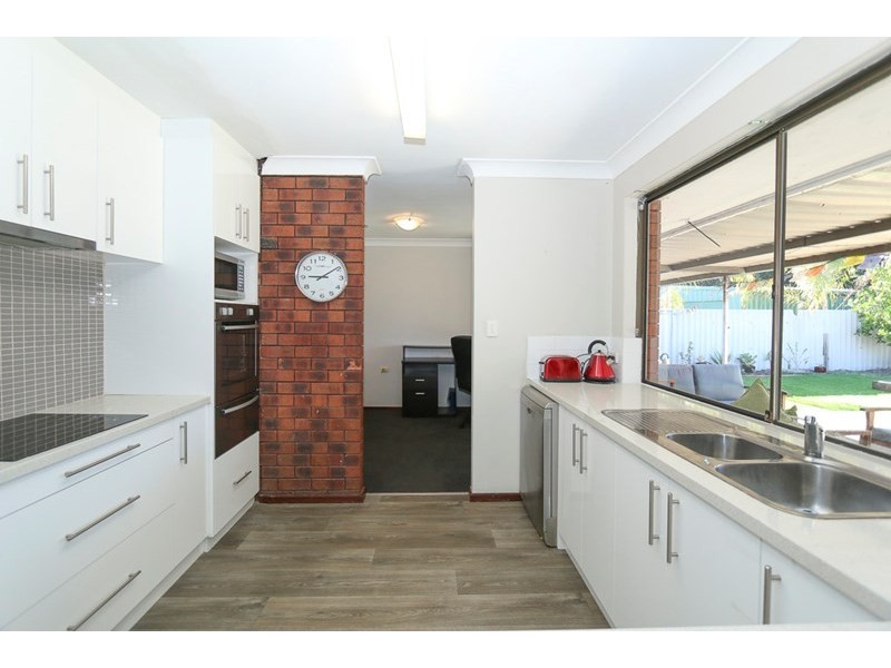 29 Oakover Way, Gosnells WA 6110