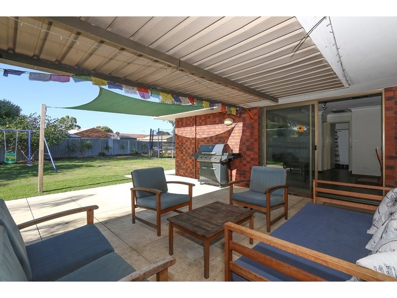 29 Oakover Way, Gosnells WA 6110