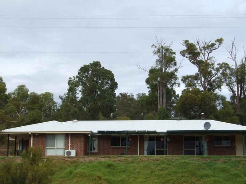 15 Hackett Road, Brookhampton WA 6239