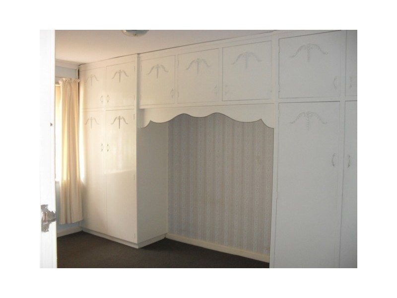 32 Edinbridge Road, Kenwick WA 6107