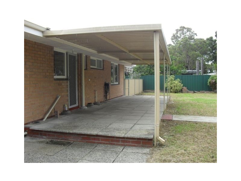 32 Edinbridge Road, Kenwick WA 6107