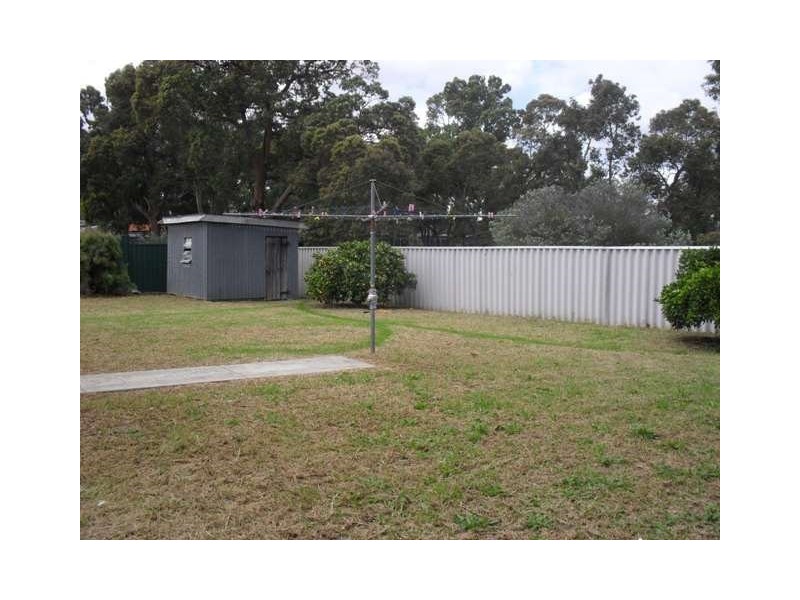 32 Edinbridge Road, Kenwick WA 6107
