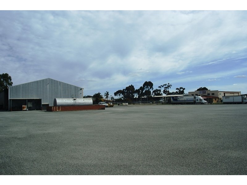 56 EVA Street, Maddington WA 6109