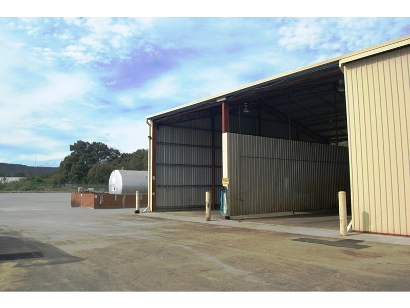 56 EVA Street, Maddington WA 6109