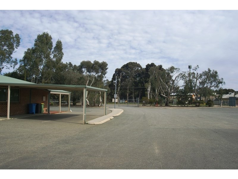 56 EVA Street, Maddington WA 6109