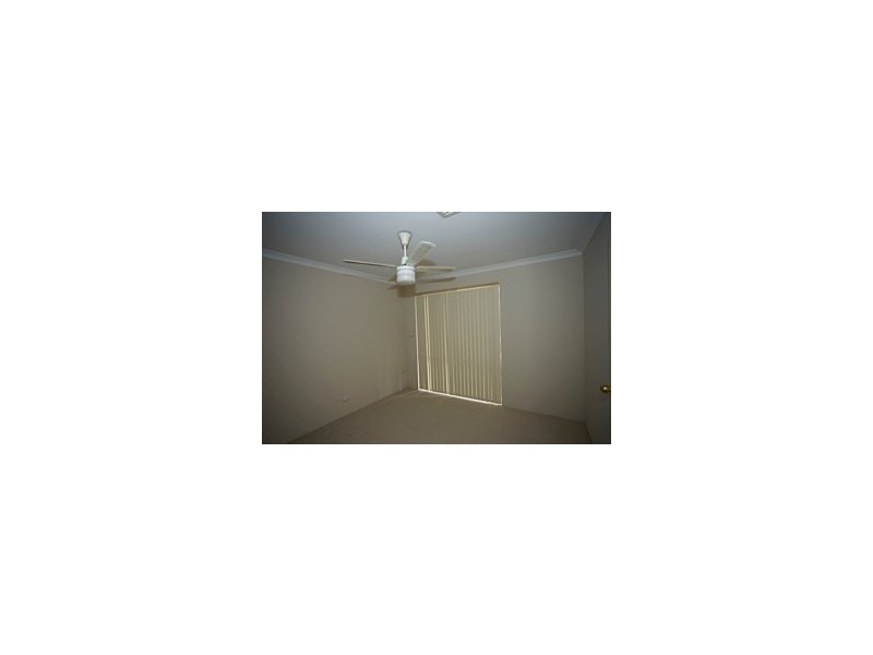 30 Chamberlain Way, Armadale WA 6112