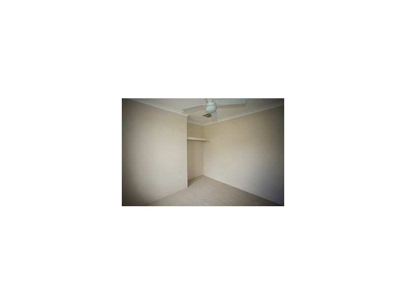 30 Chamberlain Way, Armadale WA 6112