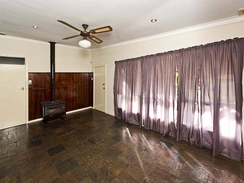 30 Edinbridge Road, Kenwick WA 6107