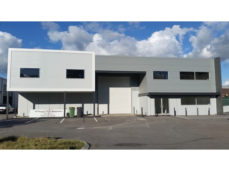 30 Royal Street, Kenwick WA 6107