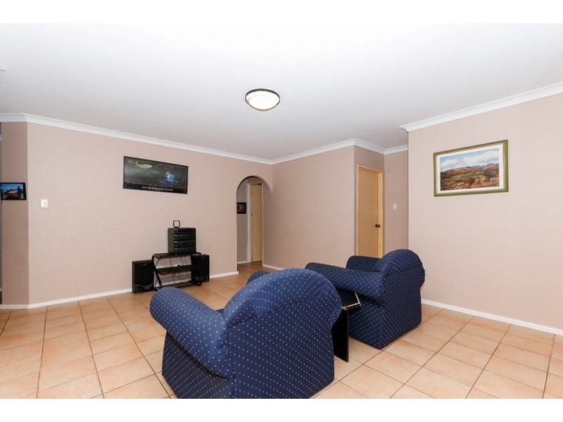27 James Street, Gosnells WA 6110