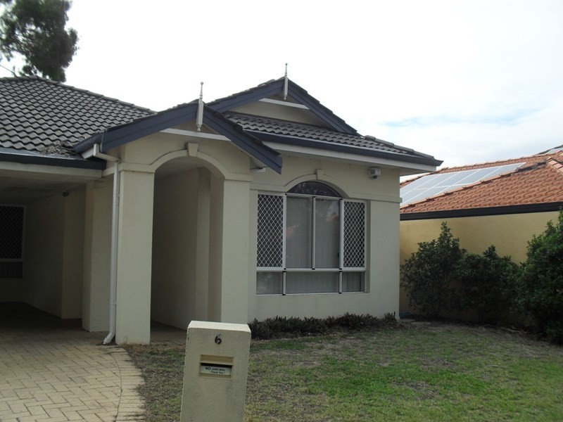 6 Curtin Grove, Bentley WA 6102