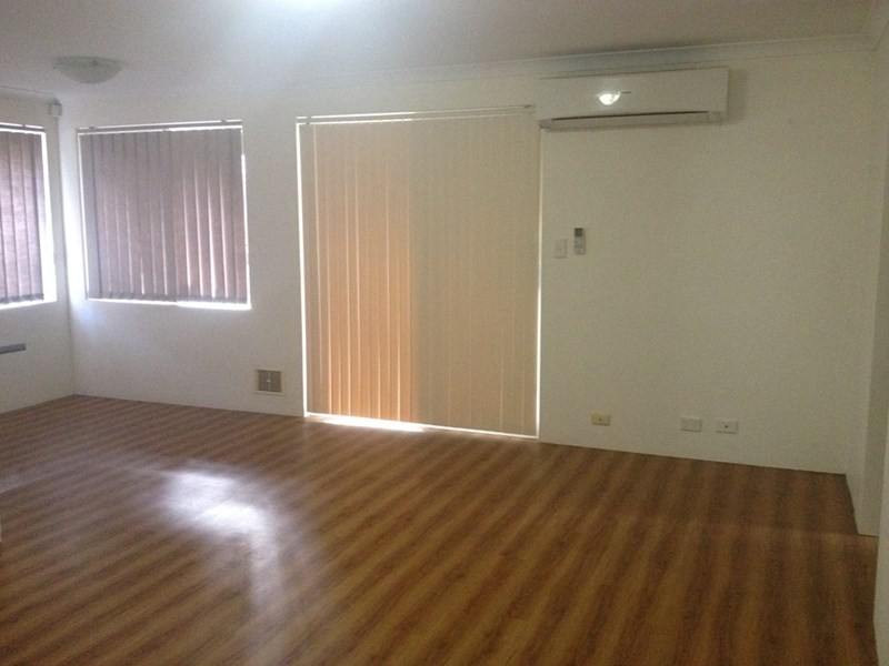 6 Curtin Grove, Bentley WA 6102