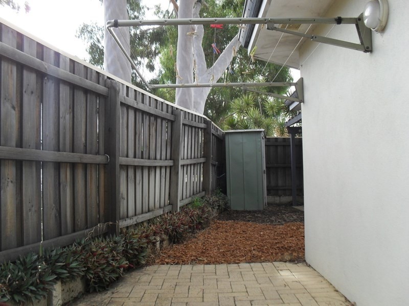 6 Curtin Grove, Bentley WA 6102