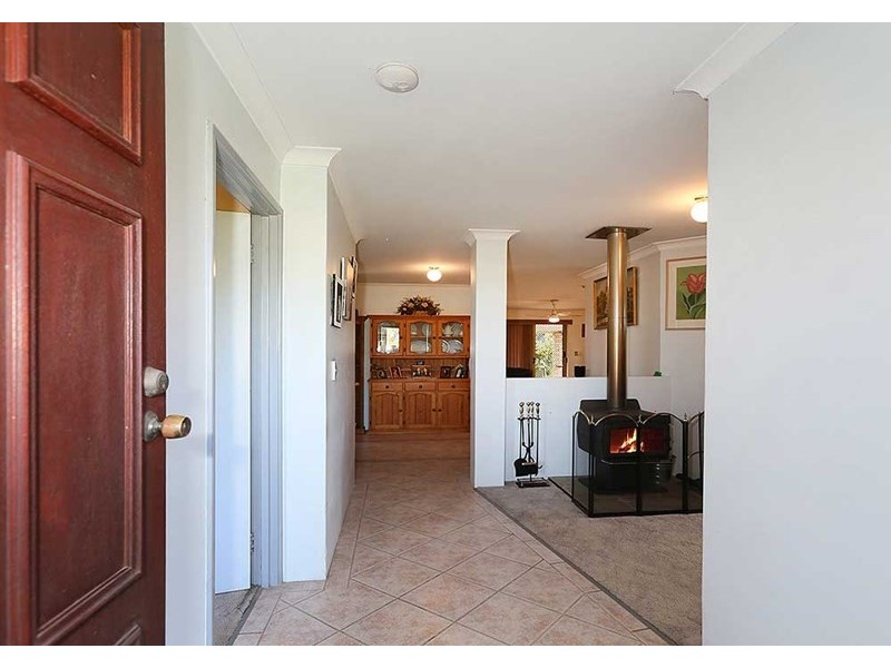 5 Curalo Mews, South Lake WA 6164