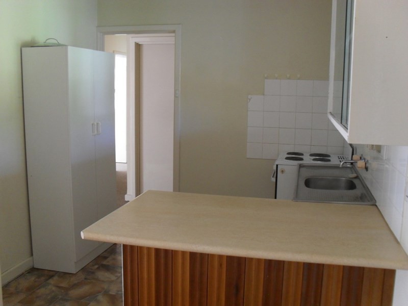 48 Spring Road, Thornlie WA 6108