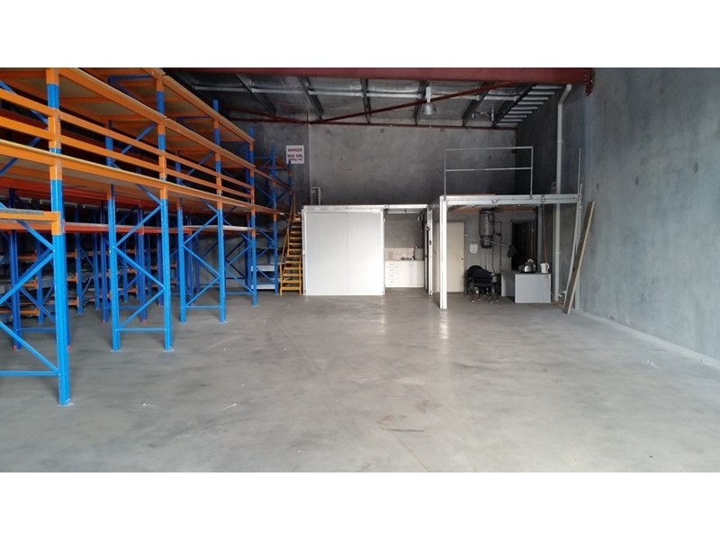 2/111 KELVIN Road, Maddington WA 6109