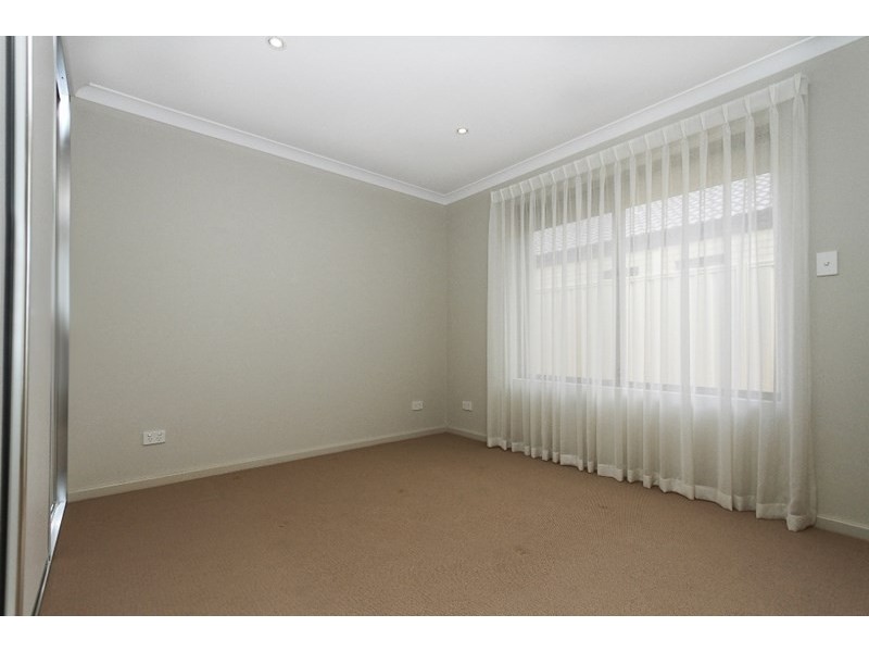 10 Lendich Pass, Maddington WA 6109